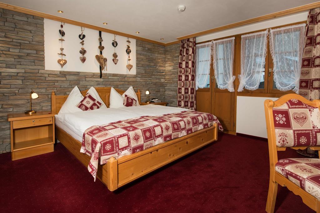 צרמט Hotel Dufour Alpin Superior - Adults Only מראה חיצוני תמונה